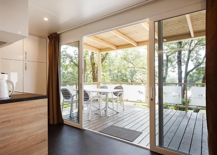 Village de vacances Mobile Homes - Lanterna Premium *