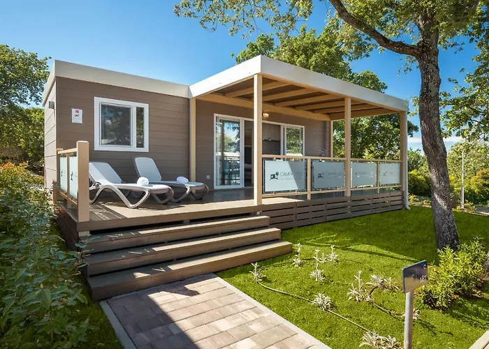 Village de vacances Mobile Homes - Lanterna Premium *