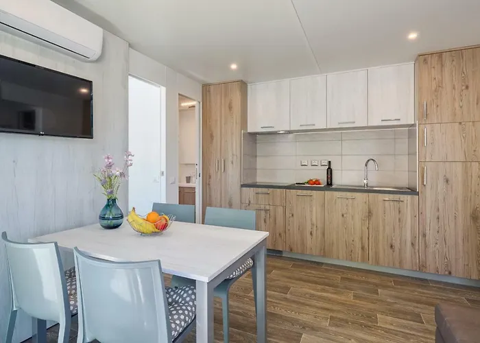 Village de vacances Mobile Homes - Lanterna Premium