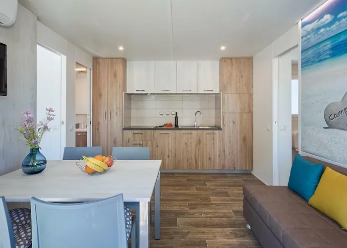 Mobile Homes - Lanterna Premium * Tar-Vabriga