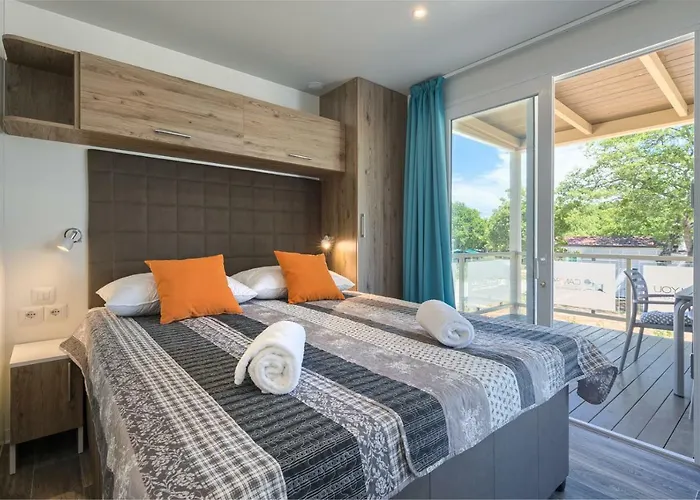 Village de vacances Mobile Homes - Lanterna Premium Tar-Vabriga