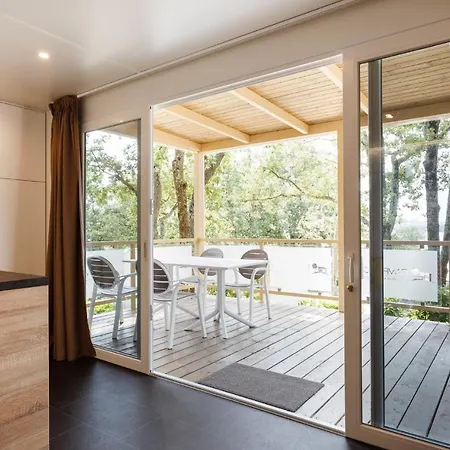 Village de vacances Mobile Homes - Lanterna Premium *
