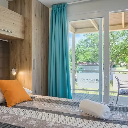 Village de vacances Mobile Homes - Lanterna Premium *