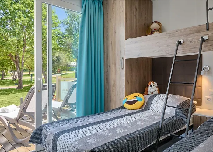 Village de vacances Mobile Homes - Lanterna Premium Tar-Vabriga