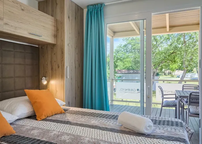 Village de vacances Mobile Homes - Lanterna Premium *