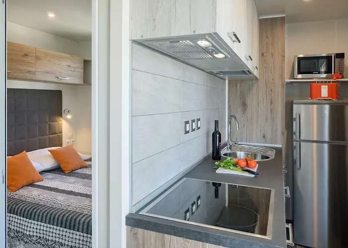 Village de vacances Mobile Homes - Lanterna Premium *