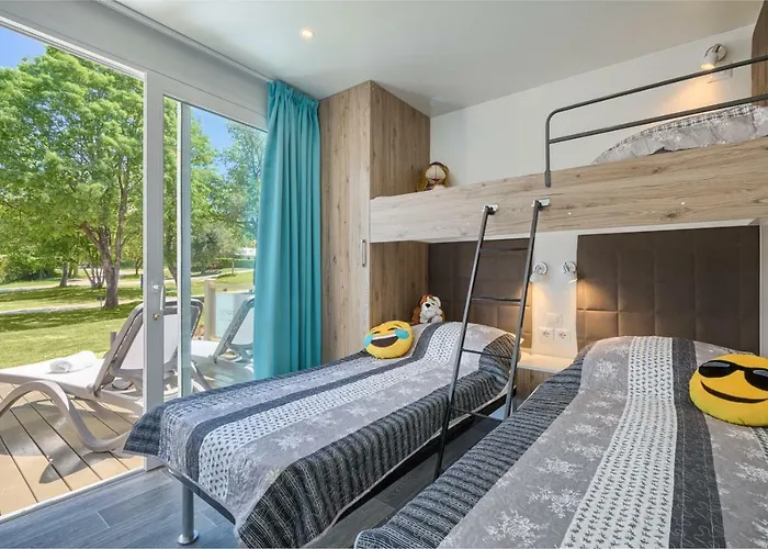 Mobile Homes - Lanterna Premium * Tar-Vabriga